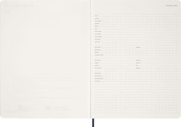 Produktbild: Moleskine 15 Monate Essential Wochenkalender 2026/2027, 1 Wo = 2 Seiten, vertikal, XXL, fester Einband, Saphirblau