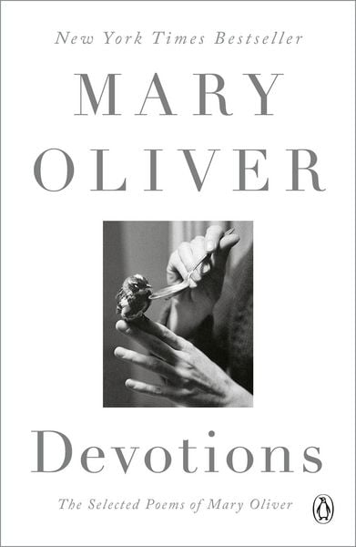 Produktbild: Devotions: A Read with Jenna Pick