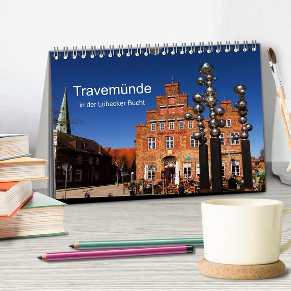 Produktbild: Travem&uuml;nde in der L&uuml;becker Bucht (Tischkalender 2026 DIN A5 quer), CALVENDO Monatskalender