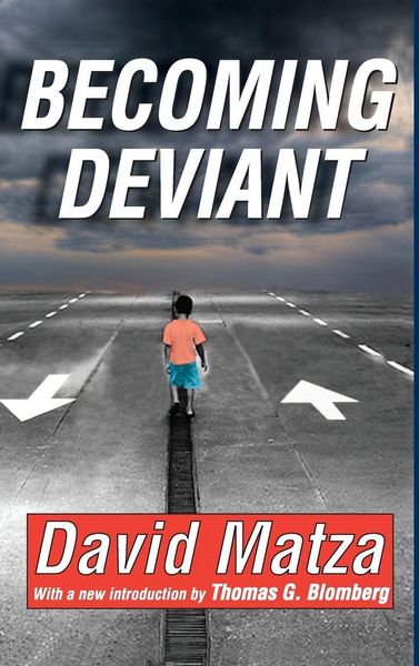 Produktbild: Becoming Deviant