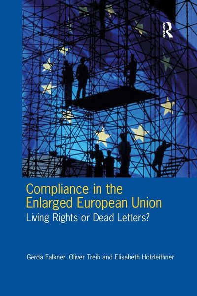 Produktbild: Compliance in the Enlarged European Union