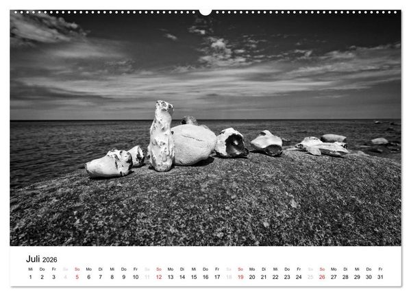 Produktbild: Ostseebad Zingst - Impressionen in Schwarz-Wei&szlig; (Wandkalender 2026 DIN A2 quer), CALVENDO Monatskalender