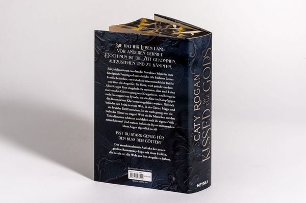 Produktbild: Kissed by the Gods &ndash; Die ewigen Kriege