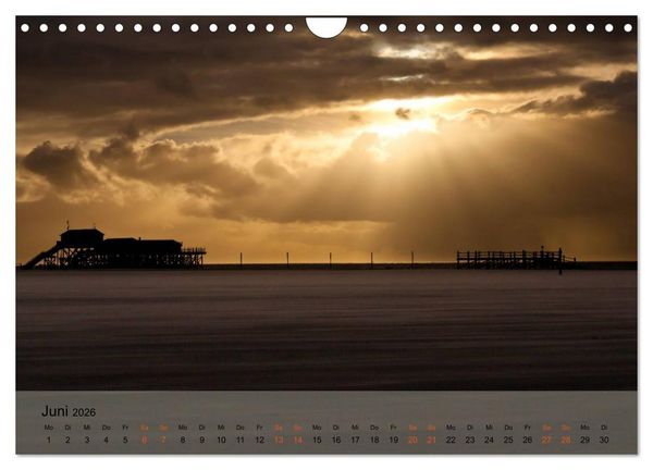 Produktbild: am strand von SANKT PETER-ORDING (Wandkalender 2026 DIN A4 quer), CALVENDO Monatskalender