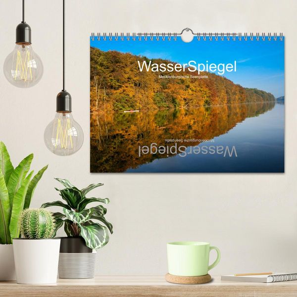 Produktbild: WasserSpiegel Mecklenburgische Seenplatte (Wandkalender 2026 DIN A4 quer), CALVENDO Monatskalender
