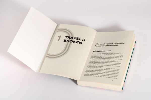 Produktbild: Travel is broken