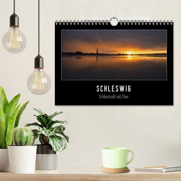 Produktbild: Schleswig - Schleistadt mit Flair (Wandkalender 2026 DIN A4 quer), CALVENDO Monatskalender