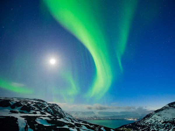 Produktbild: CALVENDO Puzzle Polarlichter im Norden Islands | 1000 Teile Lege-Gr&ouml;&szlig;e 64 &times; 48 cm Foto-Puzzle f&uuml;r gl&uuml;ckliche Stunden