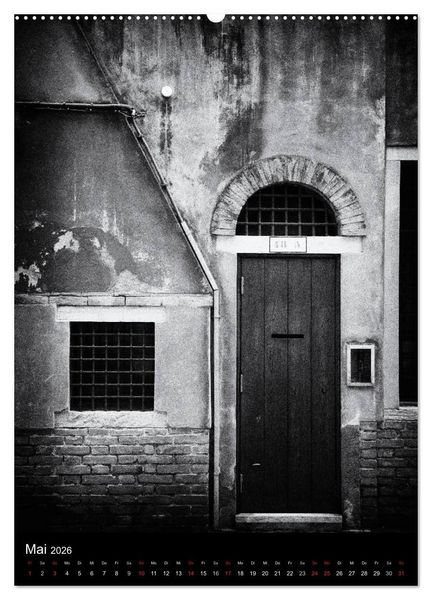 Produktbild: Venice Noir - Das etwas andere Venedig (hochwertiger Premium Wandkalender 2026 DIN A2 hoch), Kunstdruck in Hochglanz