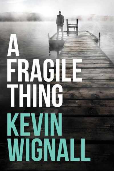 Produktbild: A Fragile Thing