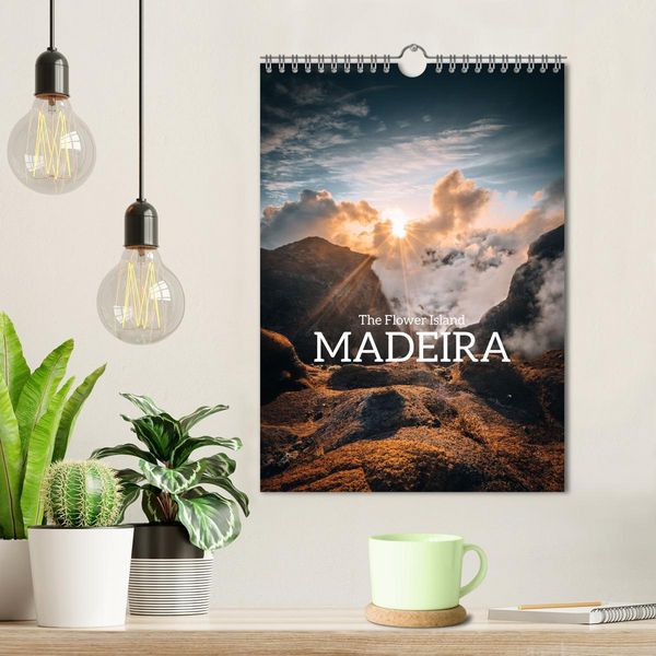 Produktbild: The Flower Island Madeira (Wall Calendar 2026 DIN A4 portrait), CALVENDO 12 Month Wall Calendar
