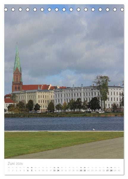 Produktbild: Ein Tag durch Schwerin (Tischkalender 2026 DIN A5 hoch), CALVENDO Monatskalender