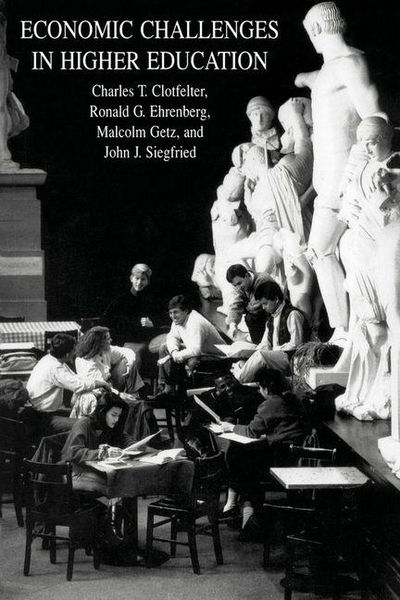 Produktbild: Economic Challenges in Higher Education