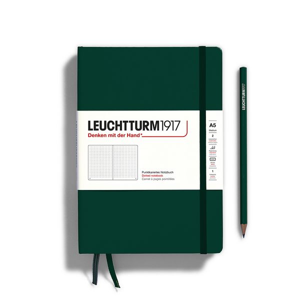 Produktbild: Notizbuch Medium (A5), Hardcover, 251 nummerierte Seiten, Forest Green, dotted