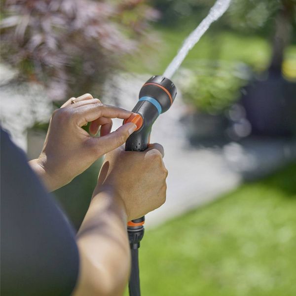 Produktbild: GARDENA 18375-20 Classic Kompakte Multi-Brause Gartenbrause