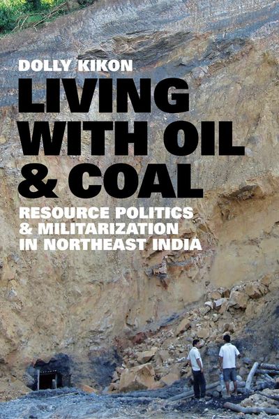 Produktbild: Living with Oil and Coal