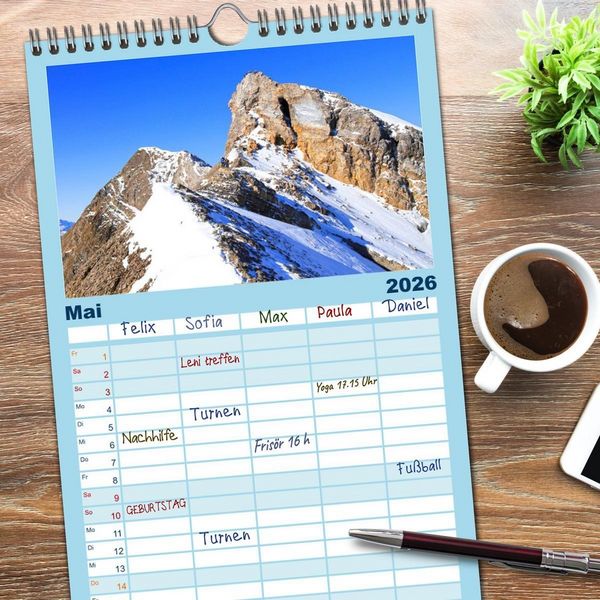 Produktbild: Familienplaner 2026 - Schweizer Berggipfel mit 5 Spalten (Wandkalender, 21 x 45 cm) CALVENDO