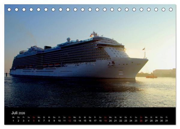 Produktbild: Cruiseliner in Warnem&uuml;nde (Tischkalender 2026 DIN A5 quer), CALVENDO Monatskalender