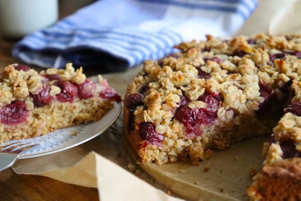 Produktbild: Die W&ouml;lkchenb&auml;ckerei: Gesund mit Brot & Kuchen