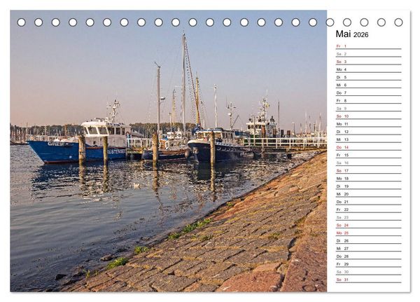 Produktbild: Ostseeheilbad Travem&uuml;nde - Die sch&ouml;nste Tochter L&uuml;becks (Tischkalender 2026 DIN A5 quer), CALVENDO Monatskalender
