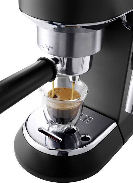 Produktbild: DeLonghi EC 685.BK Espressomaschine mit Siebtr&auml;ger Schwarz 1350 W E.S.E. Pad kompatibel