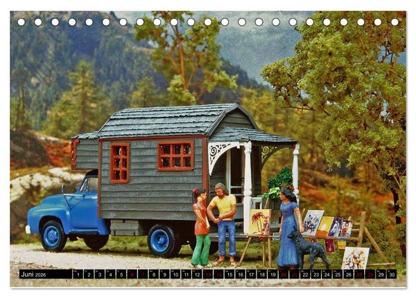 Produktbild: Miniaturwelten des Campings (Tischkalender 2026 DIN A5 quer), CALVENDO Monatskalender