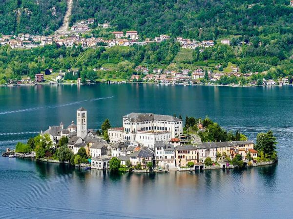 Produktbild: CALVENDO Puzzle Isola San Giulio | 1000 Teile Lege-Gr&ouml;&szlig;e 64x48cm Foto-Puzzle f&uuml;r gl&uuml;ckliche Stunden