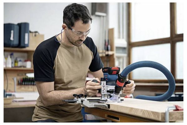 Produktbild: Bosch Professional GKF 18V-8 Kantenfr&auml;ser 18V