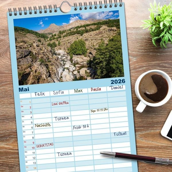 Produktbild: Familienplaner 2026 - Korsika Wild und Frei mit 5 Spalten (Wandkalender, 21 x 45 cm) CALVENDO
