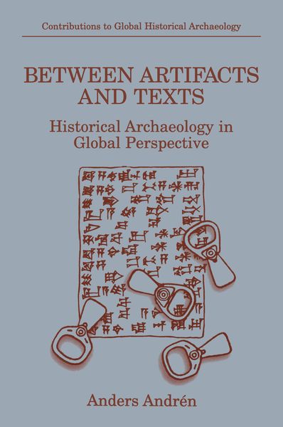 Produktbild: Between Artifacts and Texts