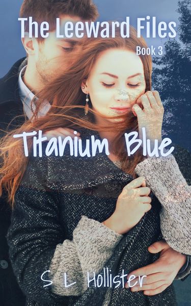 Produktbild: Titanium Blue (The Leeward Files, #3)