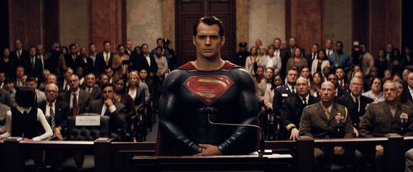 Produktbild: Batman v Superman: Dawn of Justice (+ Blu-ray 2D Kinofassung) Ultimate Edition