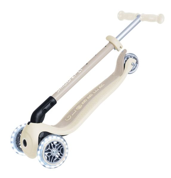 Produktbild: GLOBBER PRIMO FOLDABLE LIGHTS ECO kokos wei&szlig;, mit Leuchtrollen