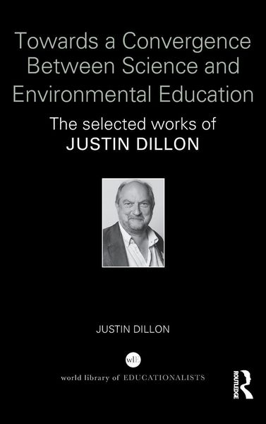 Produktbild: Towards a Convergence Between Science and Environmental Education