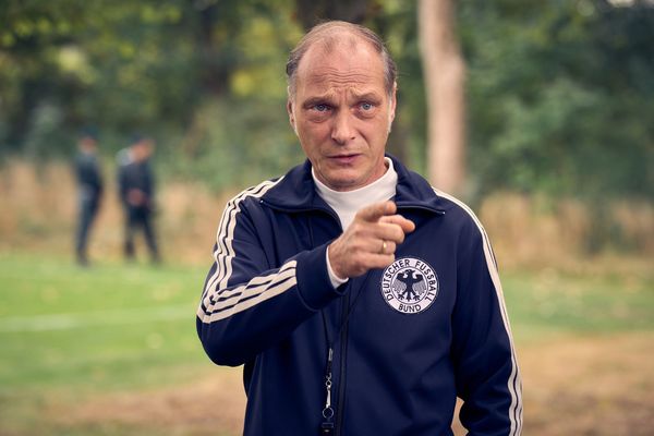 Produktbild: Gute Freunde - Der Aufstieg des FC Bayern - Staffel 1