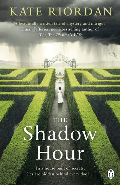 Produktbild: The Shadow Hour