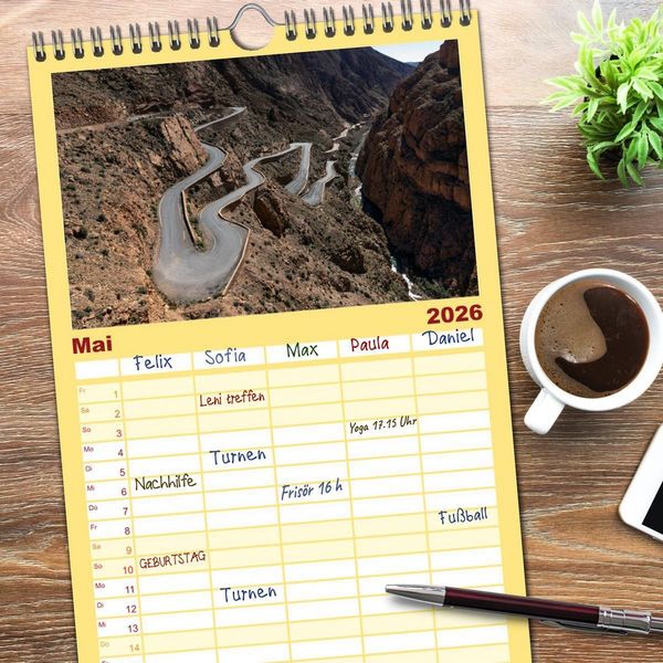 Produktbild: Familienplaner 2026 - Marokko, ein lebendiges Mosaik voller Farben. mit 5 Spalten (Wandkalender, 21 x 45 cm) CALVENDO