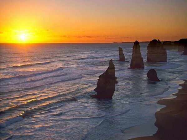 Produktbild: CALVENDO Puzzle Twelve Apostles, Great Ocean Road, Victoria | 1000 Teile Lege-Gr&ouml;&szlig;e 64x48cm Foto-Puzzle f&uuml;r gl&uuml;ckliche Stunden