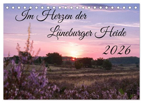 Im Herzen der Lüneburger Heide (Tischkalender 2026 DIN A5 quer), CALVENDO Monatskalender