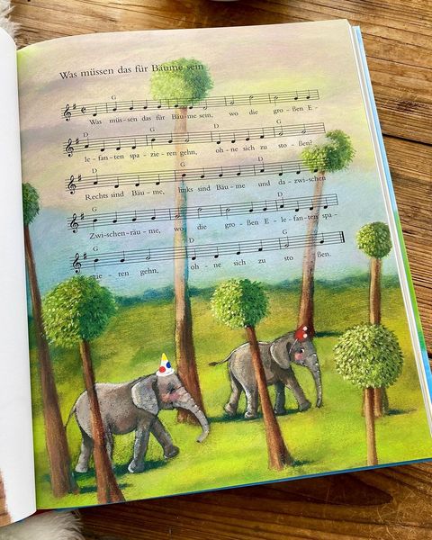 Produktbild: Die sch&ouml;nsten Lieder f&uuml;r Gro&szlig; und Klein