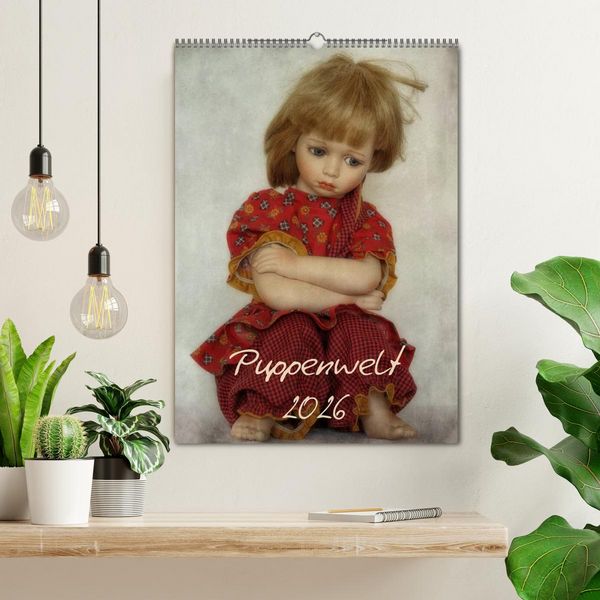 Produktbild: Puppenwelt 2026 (Wandkalender 2026 DIN A2 hoch), CALVENDO Monatskalender