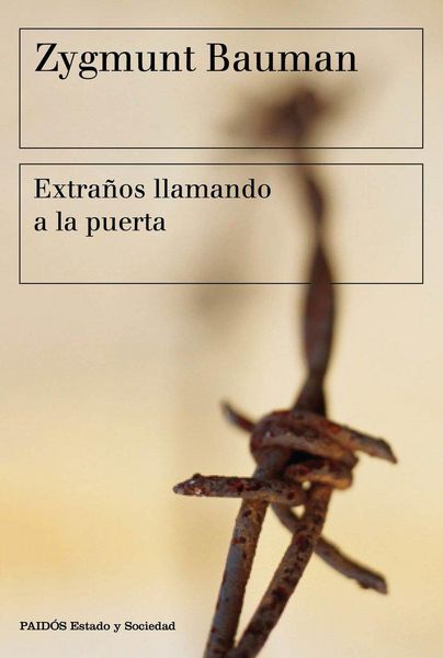 Produktbild: Extra&ntilde;os llamando a la puerta