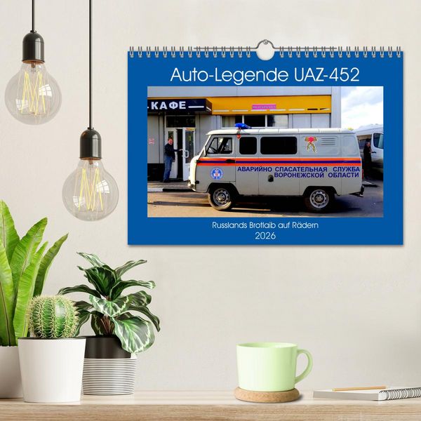Produktbild: Auto-Legende UAZ-452 - Russlands Brotlaib auf R&auml;dern (Wandkalender 2026 DIN A4 quer), CALVENDO Monatskalender