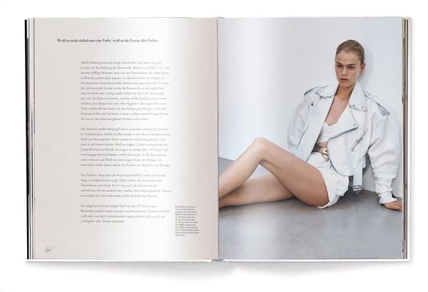 Produktbild: The White Book