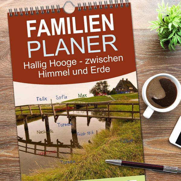 Produktbild: Familienplaner 2026 - Hallig Hooge - zwischen Himmel und Erde mit 5 Spalten (Wandkalender, 21 x 45 cm) CALVENDO