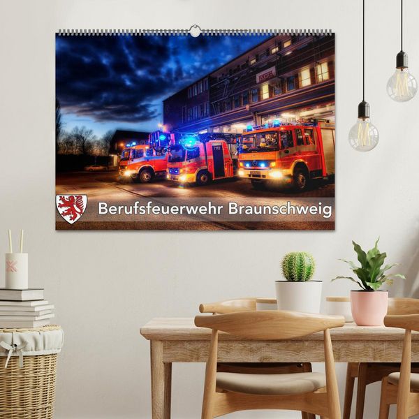Produktbild: Berufsfeuerwehr Braunschweig (Wandkalender 2026 DIN A2 quer), CALVENDO Monatskalender
