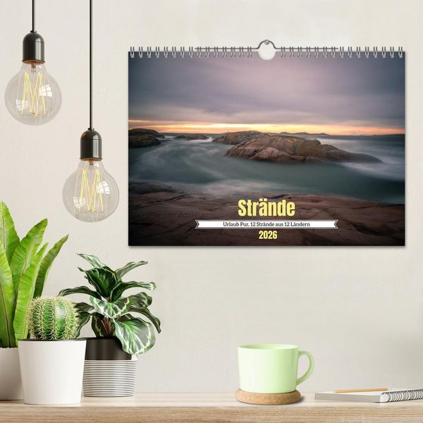 Produktbild: Urlaub Pur, 12 Str&auml;nde aus 12 L&auml;ndern (Wandkalender 2026 DIN A4 quer), CALVENDO Monatskalender