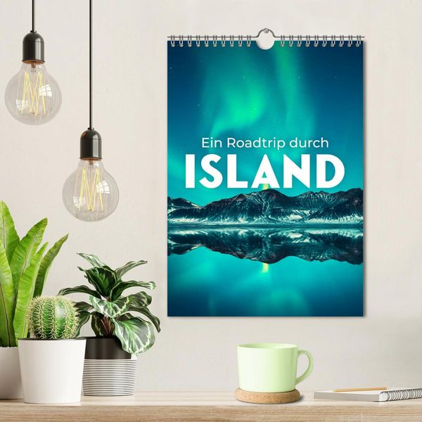 Produktbild: Ein Roadtrip durch Island (Wandkalender 2026 DIN A4 hoch), CALVENDO Monatskalender