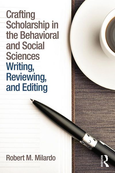 Produktbild: Crafting Scholarship in the Behavioral and Social Sciences