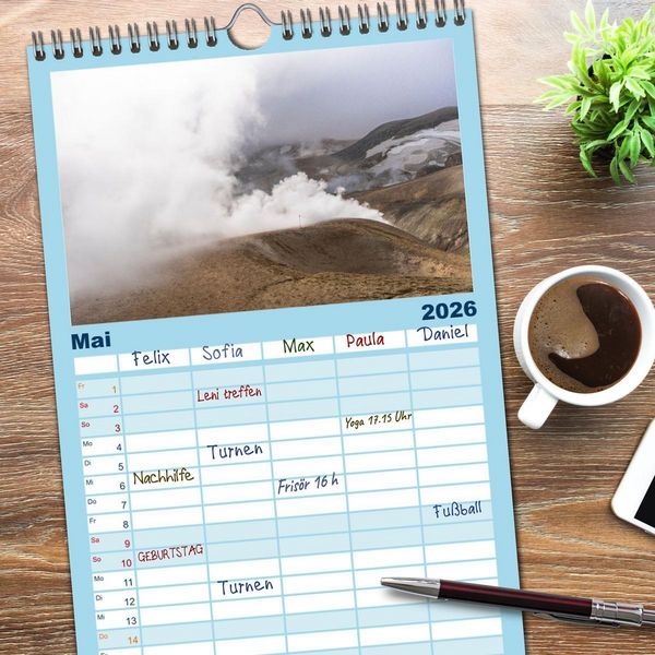 Produktbild: Familienplaner 2026 - Island - Gletscher, Wasserf&auml;lle, Hei&szlig;e Quellen mit 5 Spalten (Wandkalender, 21 x 45 cm) CALVENDO